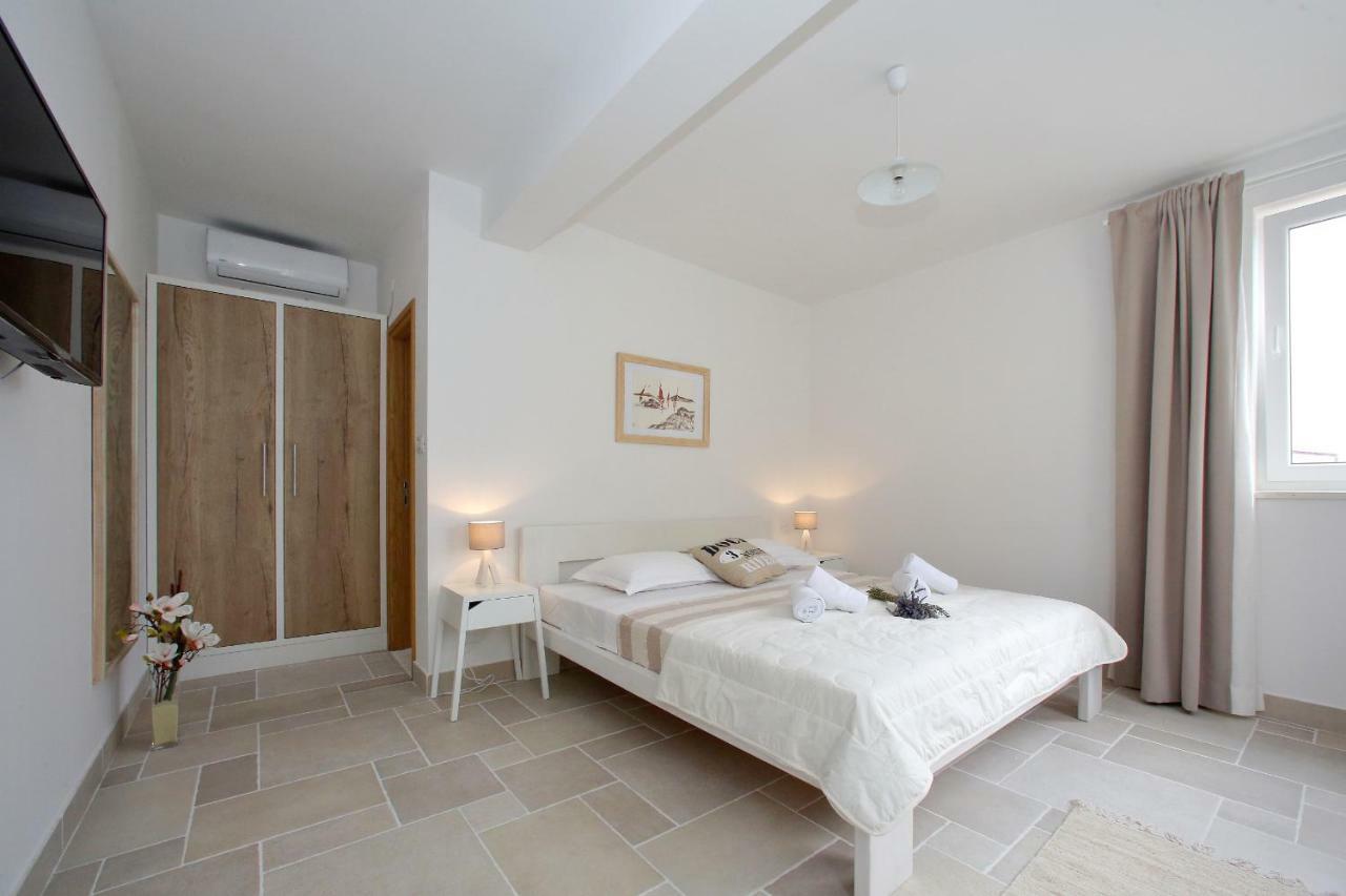 זאדאר Apartments Rita מראה חיצוני תמונה