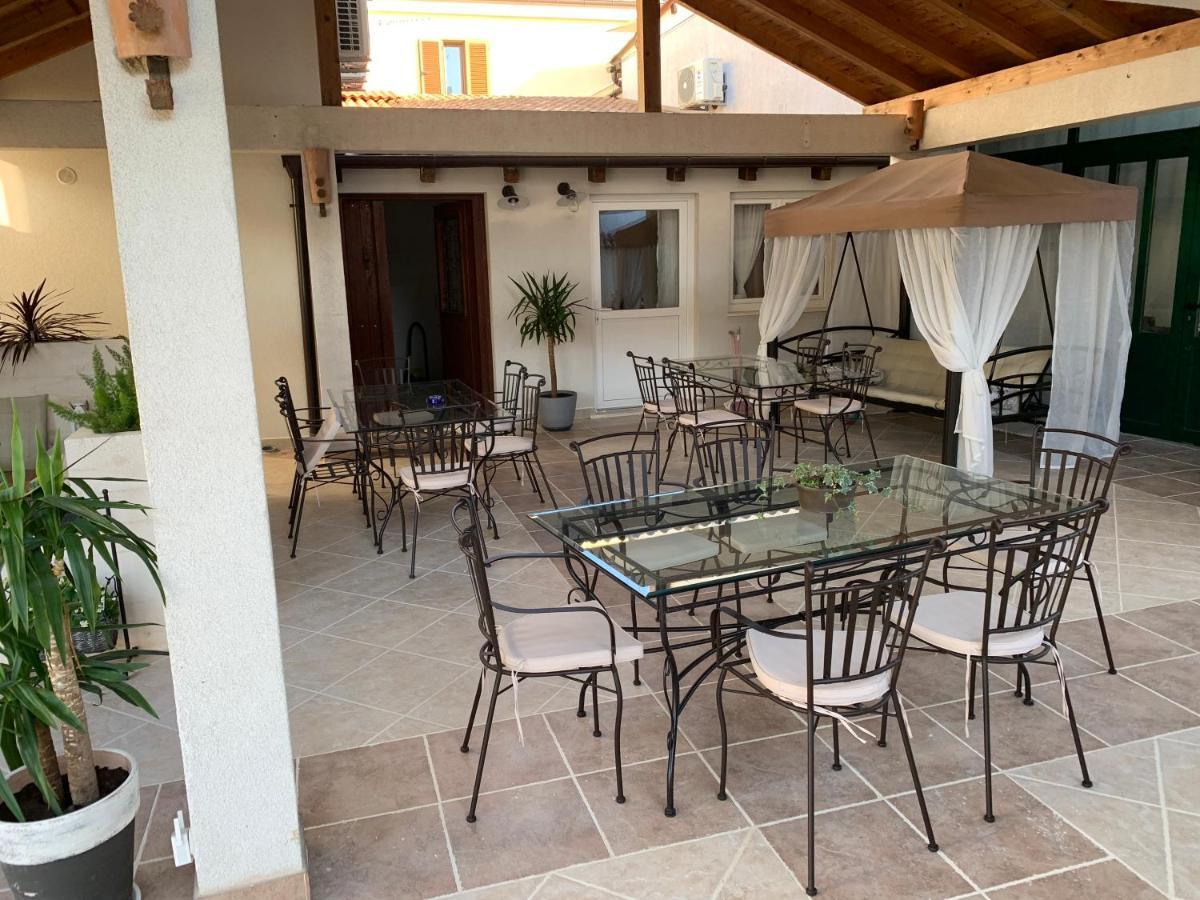 זאדאר Apartments Rita מראה חיצוני תמונה